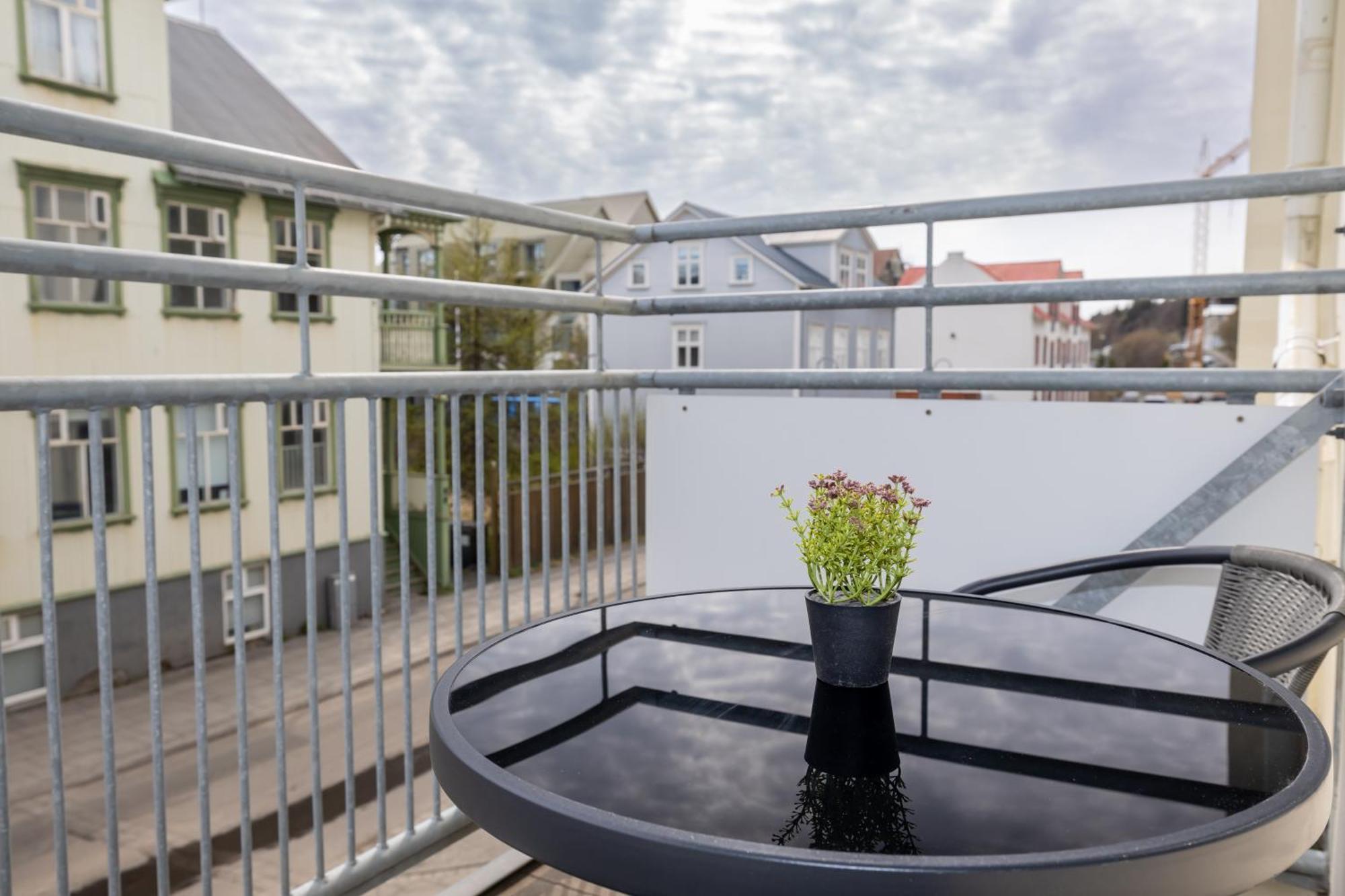 Charming Deluxe Apartment Akureyri Chambre photo